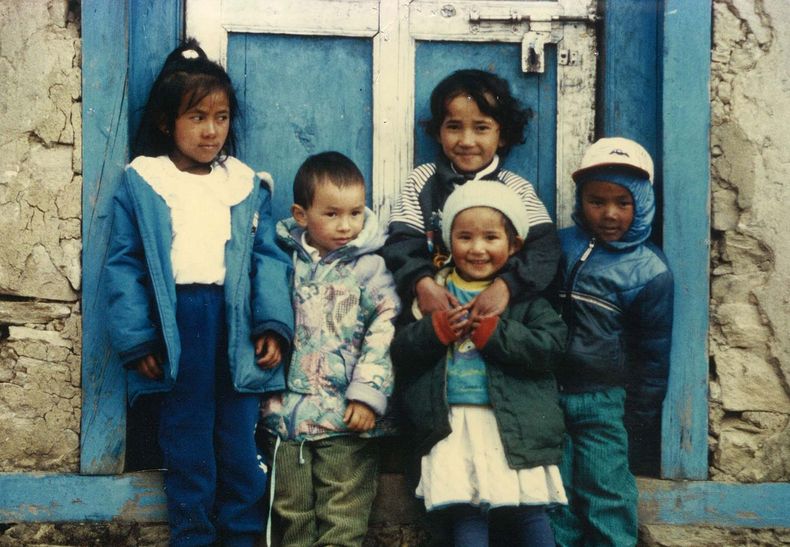 Nepal, 1995