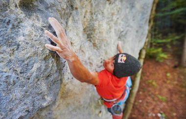 David Lama climbing